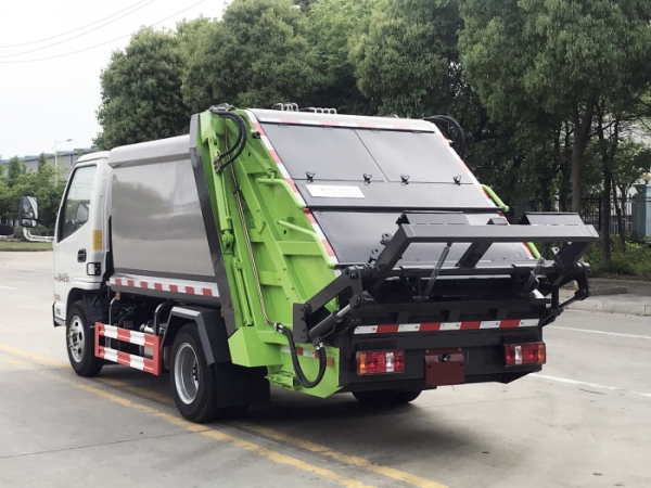 HDW5042ZYSKM6型压缩式垃圾车（凯马）4m³