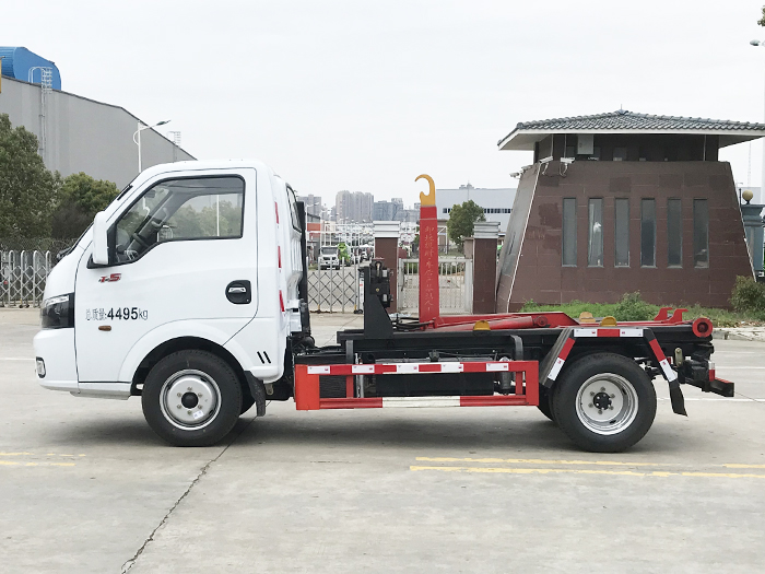 HDW5040ZXXEQ6车厢可卸式垃圾车（东风途逸）