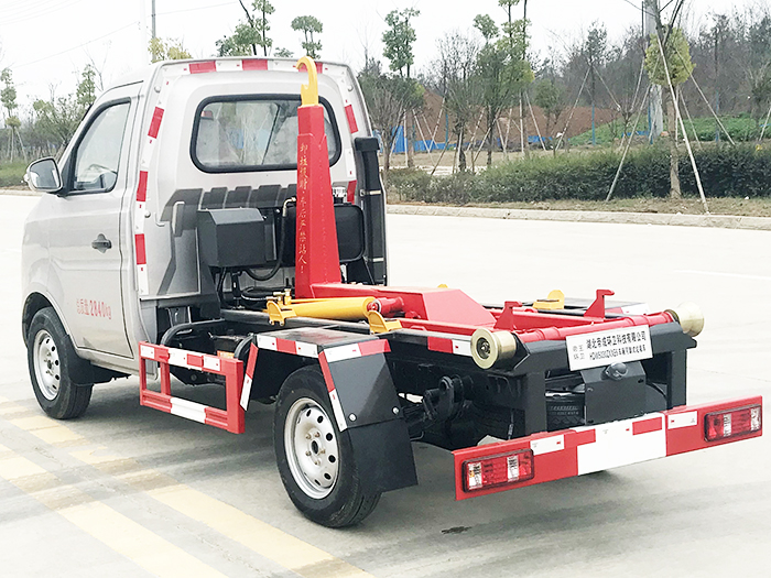 HDW5031ZXXS6车厢可卸式垃圾车(重庆长安-后单轮型)