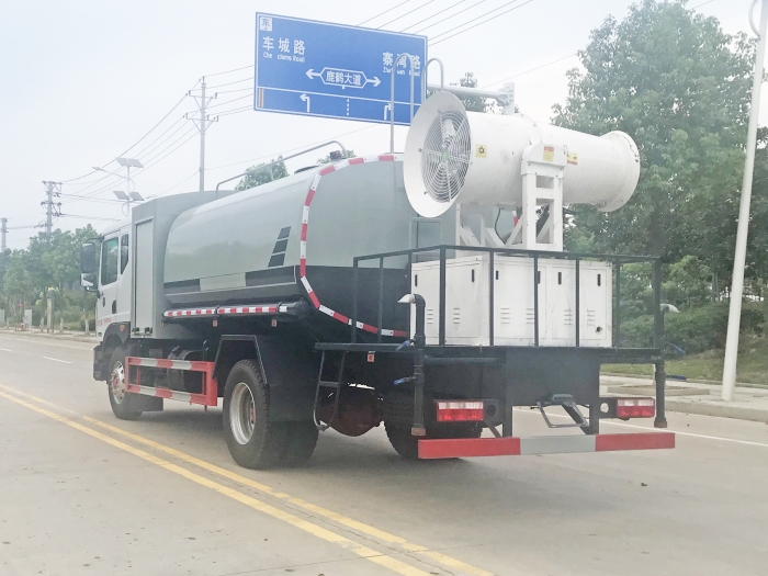 HDW5181TDYE6多功能抑尘车
