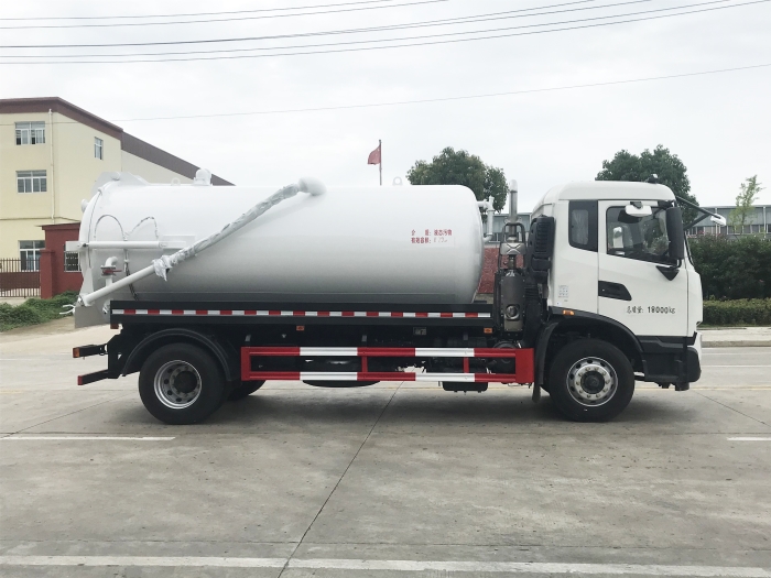 HDW5180GXWD6吸污车