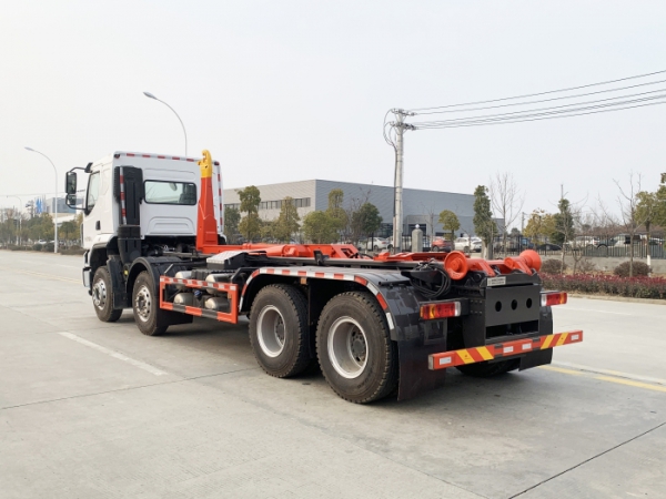 HDW5314ZXXL6车厢可卸式垃圾车（东风柳汽乘龙H5）26T