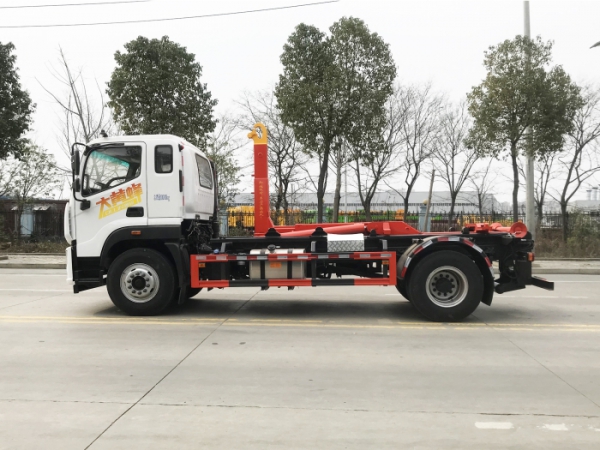 HDW5181ZXXBJ6车厢可卸式垃圾车（福田奥铃）16T