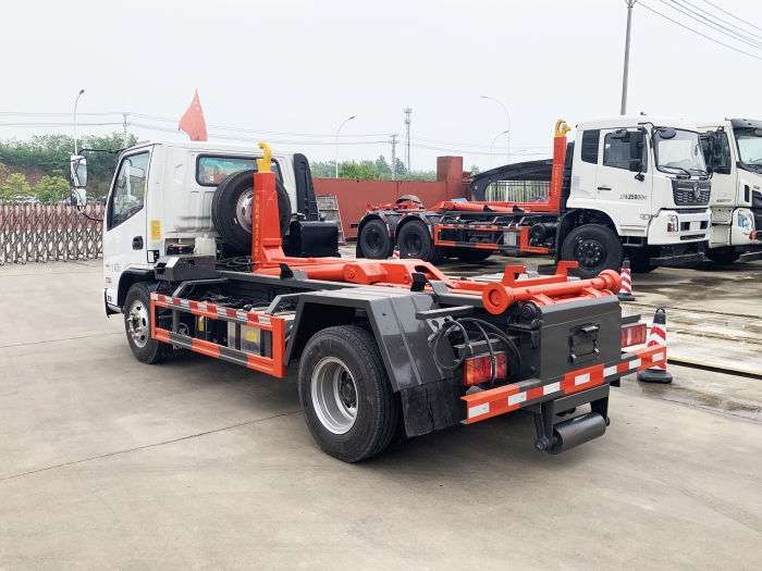 HDW5042ZXXK6车厢可卸式垃圾车(凯马K8)