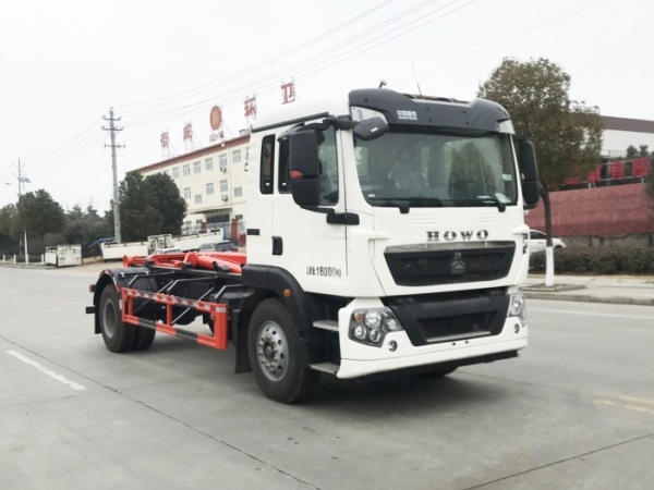 HDW5180ZXXZZ6车厢可卸式垃圾车(重汽HOWO)16T
