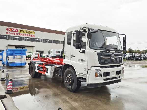HDW5182ZXXD6车厢可卸式垃圾车（东风天锦帕尔菲格）16T