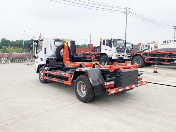 HDW5070ZXXE6车厢可卸式垃圾车（东风多利卡）