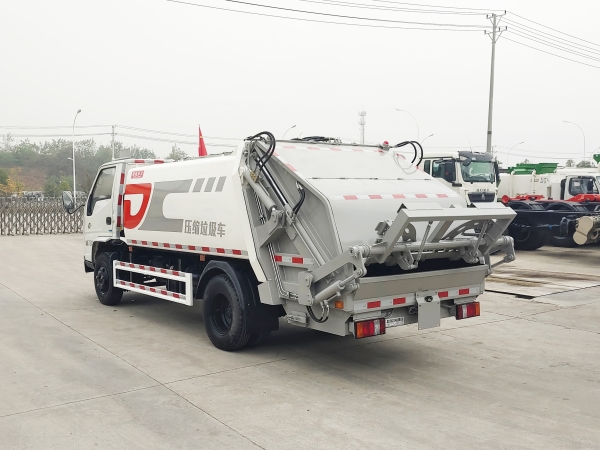 HDW5075ZYSJ6压缩式垃圾车（江铃顺达）6m³