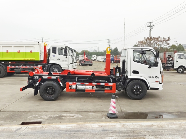 HDW5045ZXXNJ6车厢可卸式垃圾车（南骏）