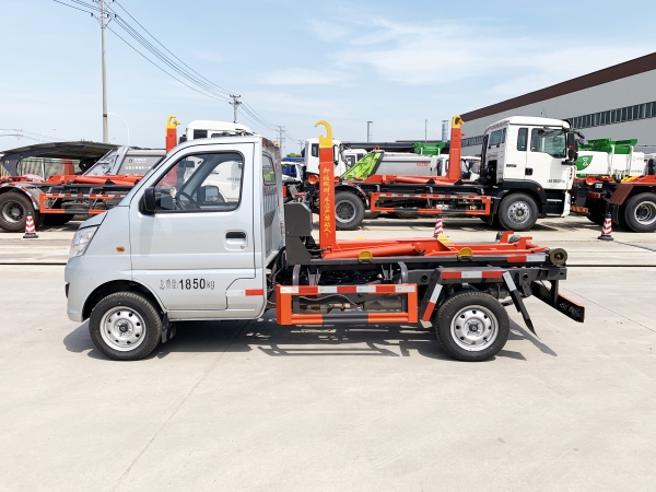 HDW5022ZXXS6车厢可卸式垃圾车（河北长安）