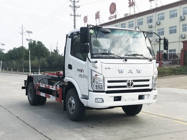 HDW5081ZXXFD6车厢可卸式垃圾车（飞碟奥驰V3）
