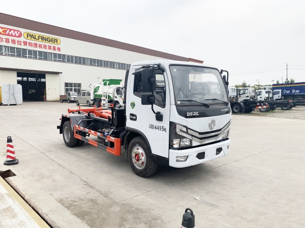 HDW5070ZXXE6车厢可卸式垃圾车（东风多利卡）