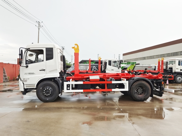 HDW5182ZXXD6车厢可卸式垃圾车（东风天锦帕尔菲格）16T