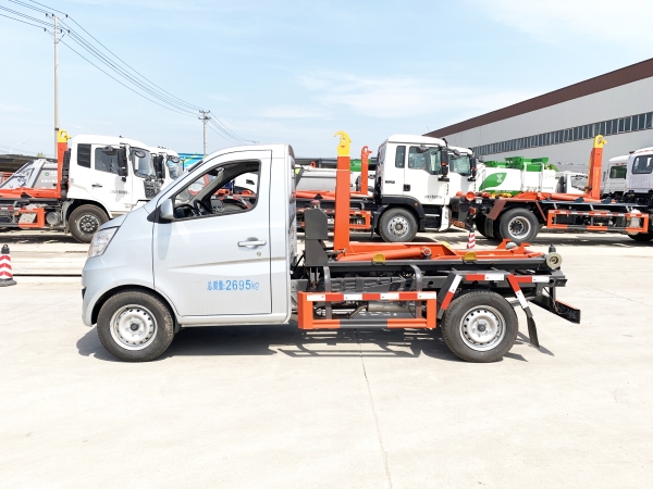 HDW5038ZXXSC6车厢可卸式垃圾车（河北长安）