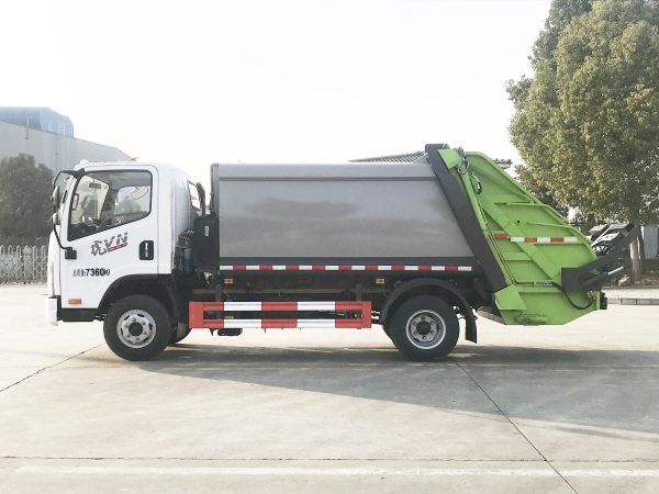 HDW5072ZYSCA6型压缩式垃圾车（一汽解放）6m³