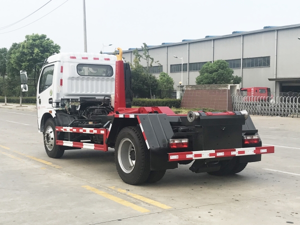 HDW5120ZXXE6车厢可卸式垃圾车(东风凯普特)8-10T