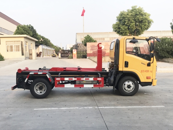 HDW5046ZXXCG6车厢可卸式垃圾车（大运）