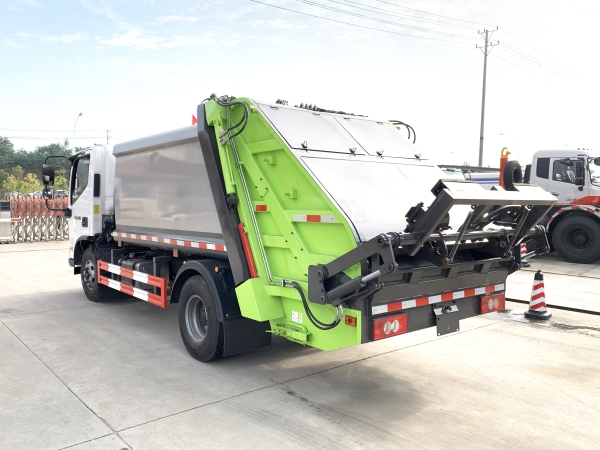 HDW5085ZYSB6型压缩式垃圾车（福田奥铃捷运）6m³