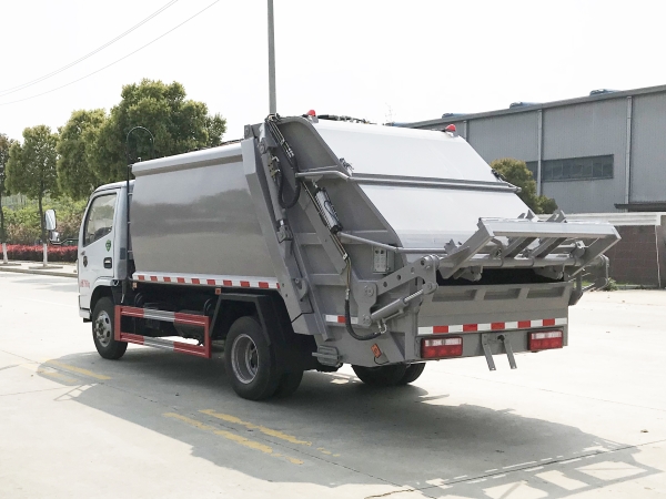 HDW5076ZYSE6型压缩式垃圾车(东风多利卡）6m³