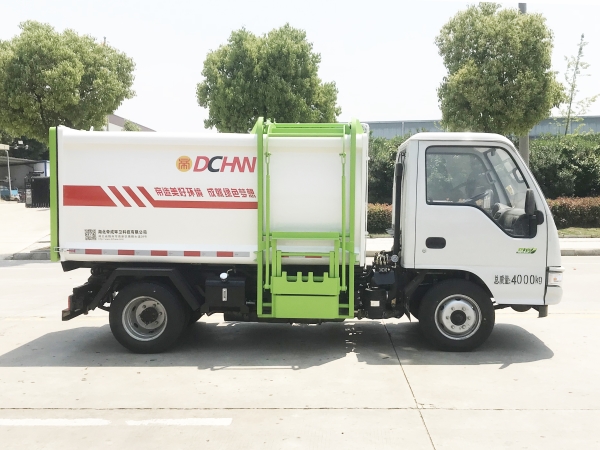 HDW5042ZZZHF6自装卸（江淮康铃X1柴油版）3~4m³