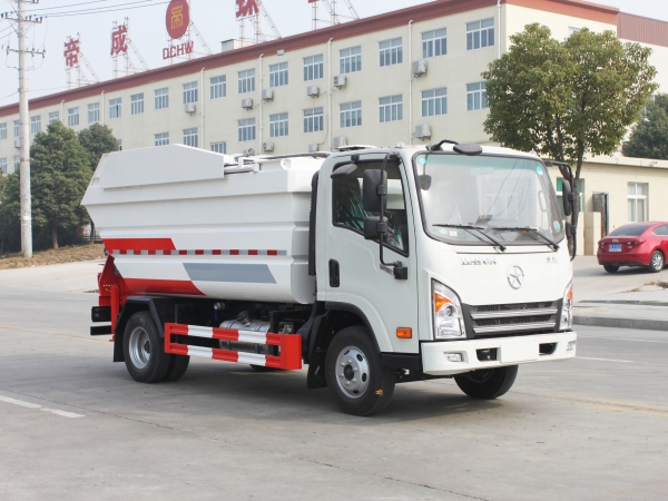HDW5041ZZZCG6H自装卸垃圾车（大运）6~8m³