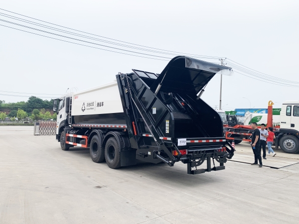 HDW5251ZYSD6型压缩式垃圾车(东风天龙)18m³