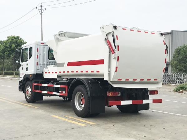 HDW5180TCAE6餐厨垃圾车（东风多利卡D9）9m³