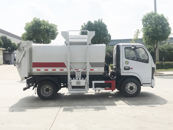 HDW5040TCAE6餐厨垃圾车(东风多利卡) 6m³
