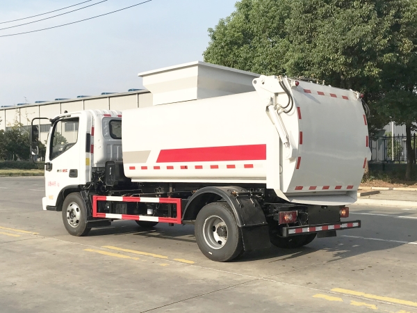 HDW5041TCAB6餐厨垃圾车（福田奥铃捷运）6m³