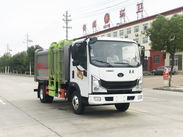 HDW5046ZZZZZ6自装卸（重汽豪曼）6~8m³