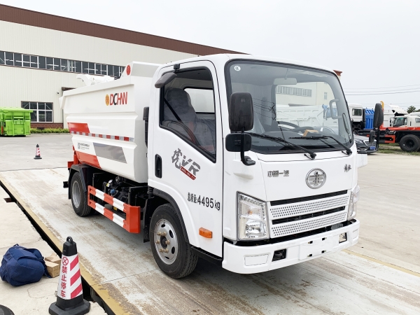 HDW5048ZZZC6自装卸（一汽解放）3~4m³